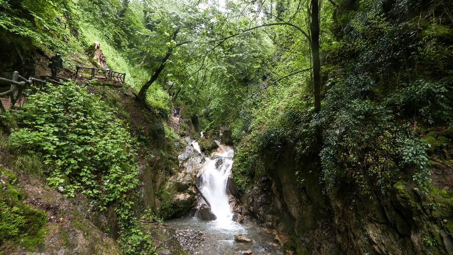 آبشار کبودوال